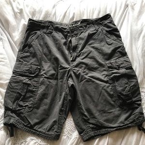 Dark blue old navy cargo shorts 33 waist